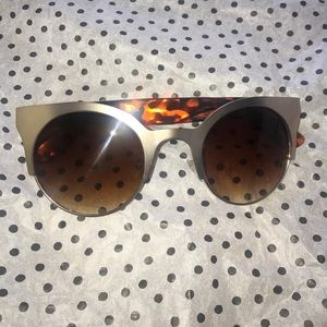 VEGAN GIRL SPRINGFLING SUNGLASSES *NWT*